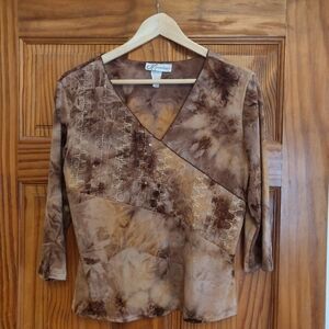 Dressbarn Tie-Dye Beige 3/4 Sleeve Blouse